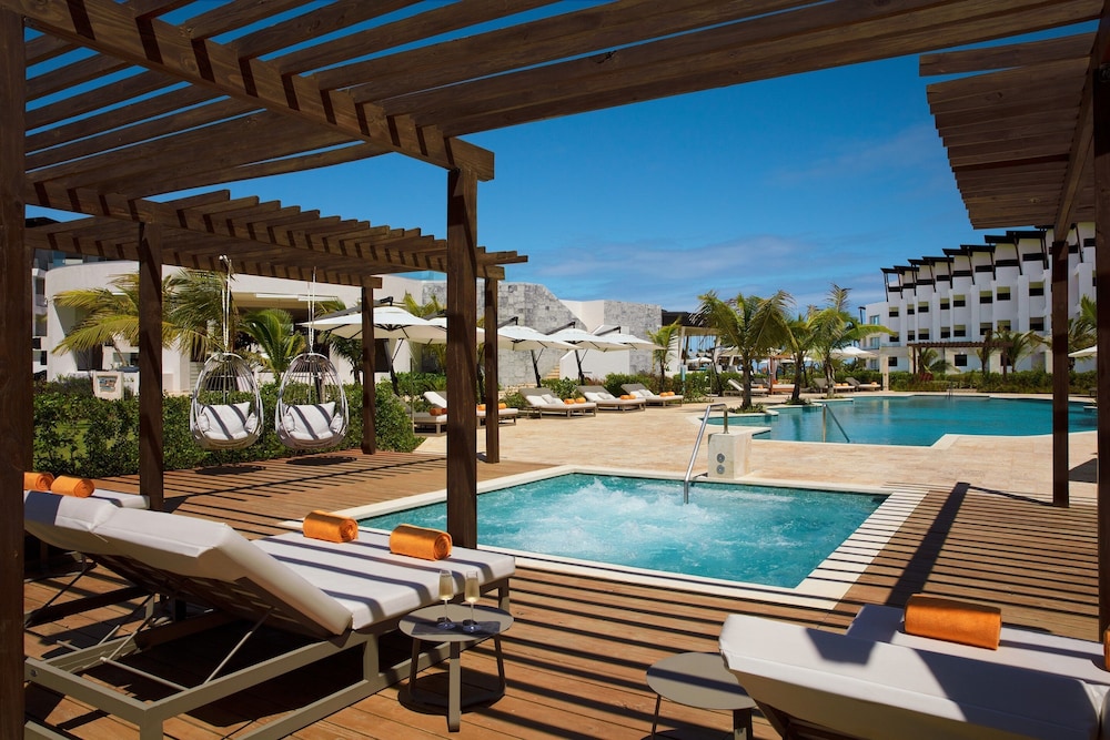 Dreams Macao Beach Punta Cana - All Inclusive — Swimming pool in El Macao, La Altagracia