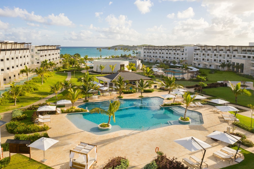 Dreams Macao Beach Punta Cana - All Inclusive — Swimming pool in El Macao, La Altagracia
