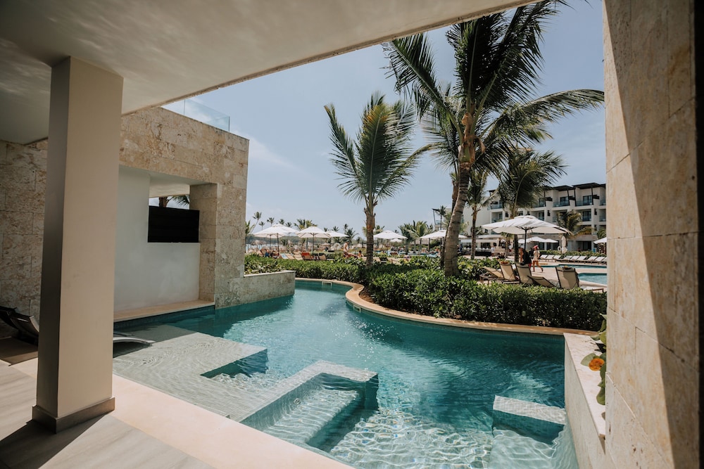 Dreams Macao Beach Punta Cana - All Inclusive — Swimming pool in El Macao, La Altagracia