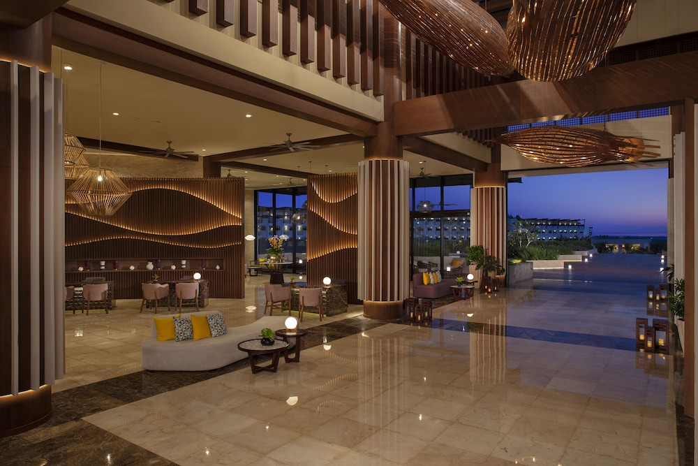 Dreams Macao Beach Punta Cana - All Inclusive — Hotel building in El Macao, La Altagracia