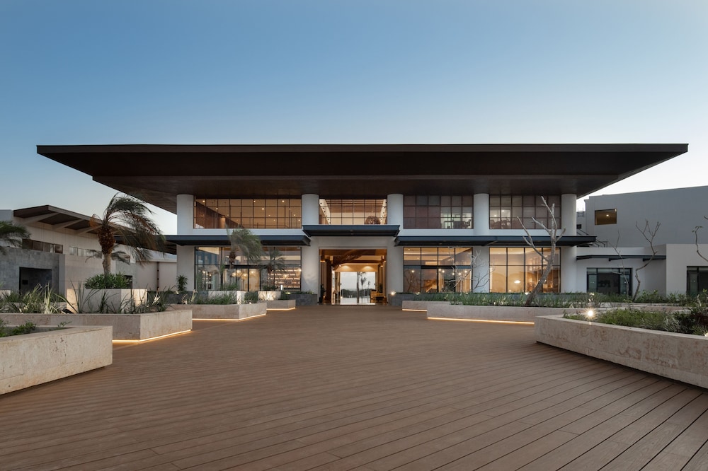 Dreams Macao Beach Punta Cana - All Inclusive — Hotel building in El Macao, La Altagracia