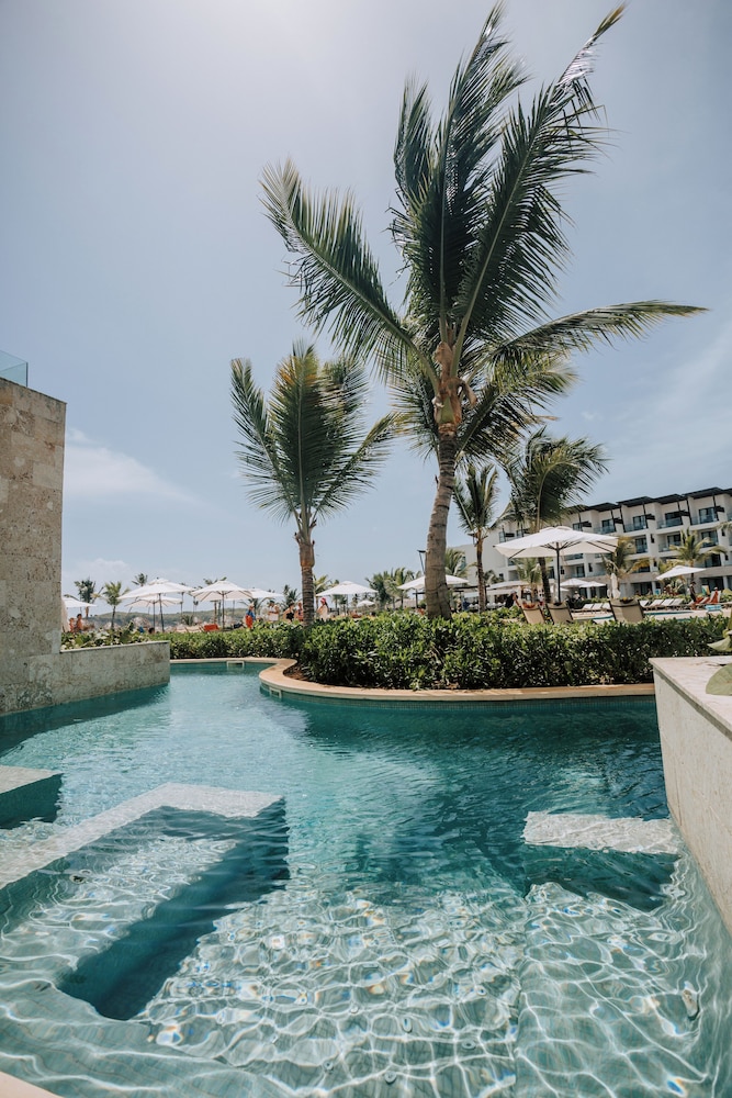 Dreams Macao Beach Punta Cana - All Inclusive — Swimming pool in El Macao, La Altagracia