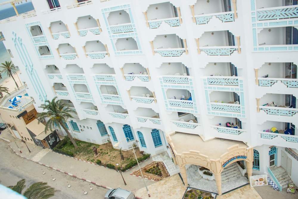 Hotel Dreams Beach — Hotel building in Sousse, Sousse