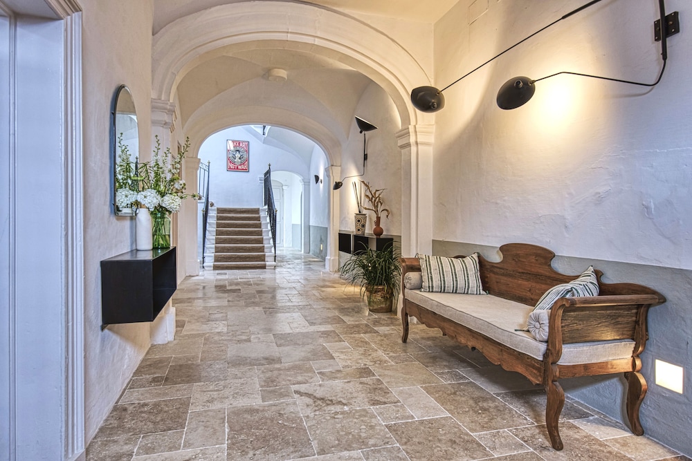 Can Albertí 1740 Hotel Boutique — Hotel building in Mahon, Balearic Islands