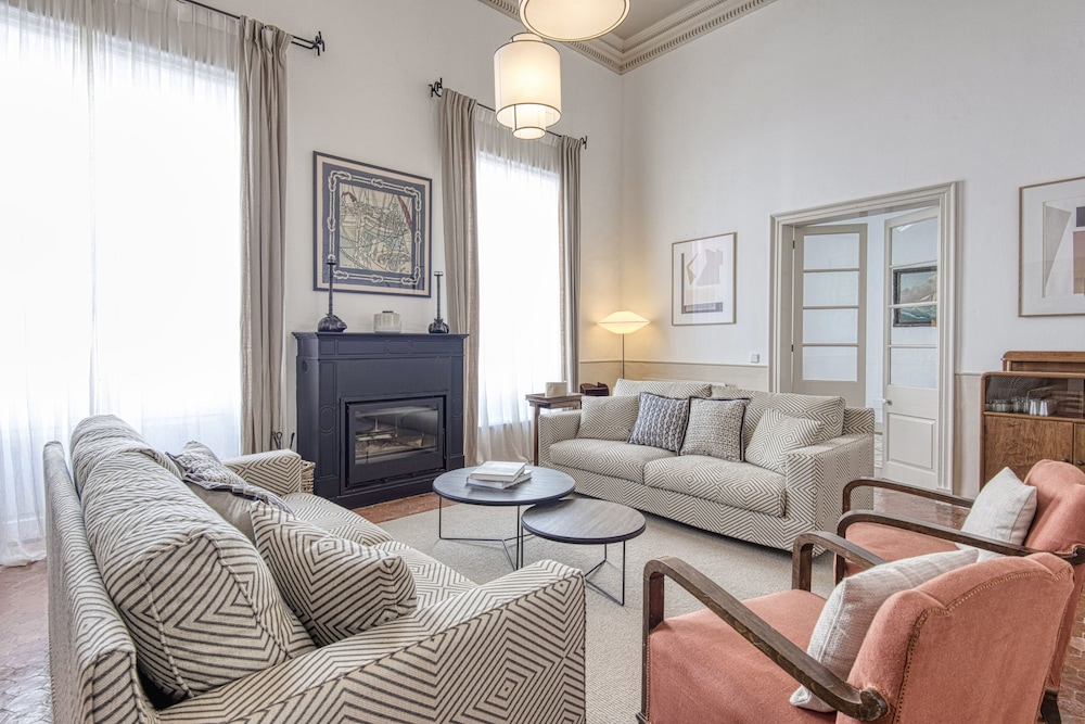 Can Albertí 1740 Hotel Boutique — Hotel rooms in Mahon, Balearic Islands