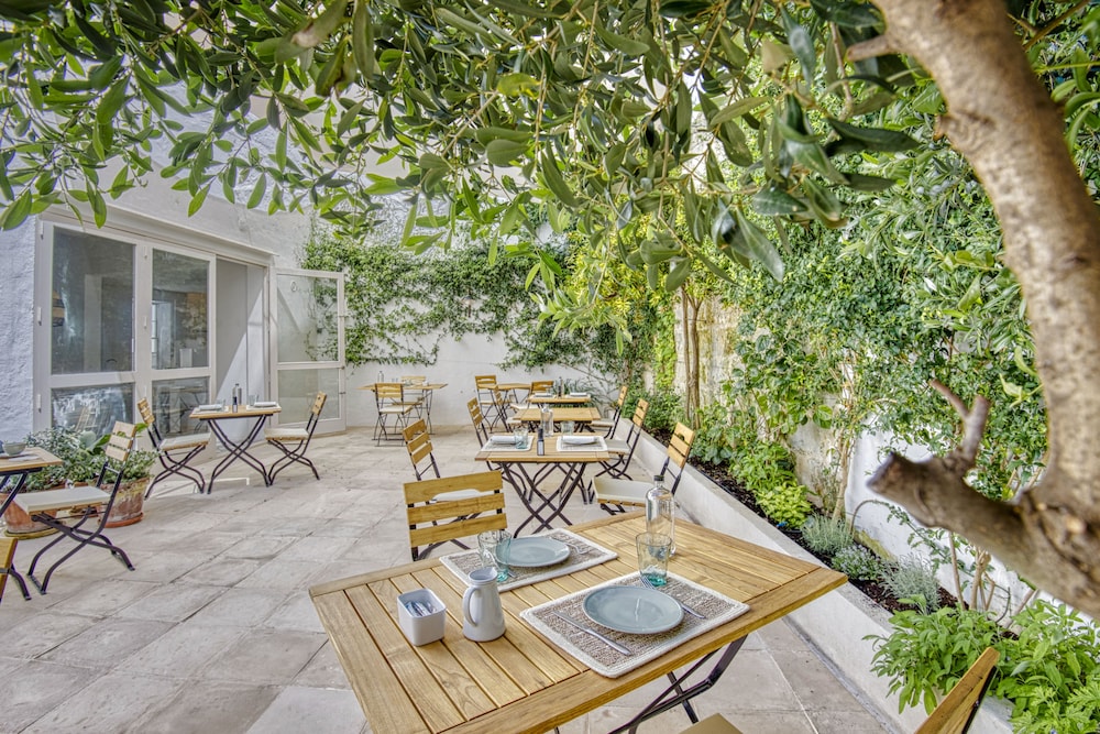 Can Albertí 1740 Hotel Boutique — Restaurant & bars in Mahon, Balearic Islands