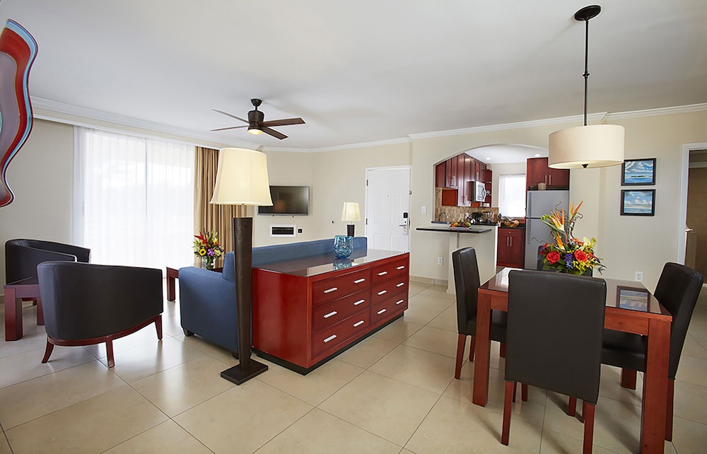 Divi Village All Inclusive Villas — Hotel rooms in Oranjestad, Aruba