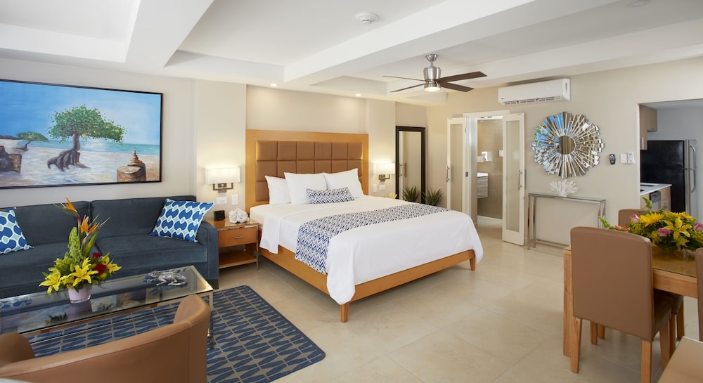 Divi Dutch Village Beach Resort — Hotel rooms in Oranjestad, Aruba