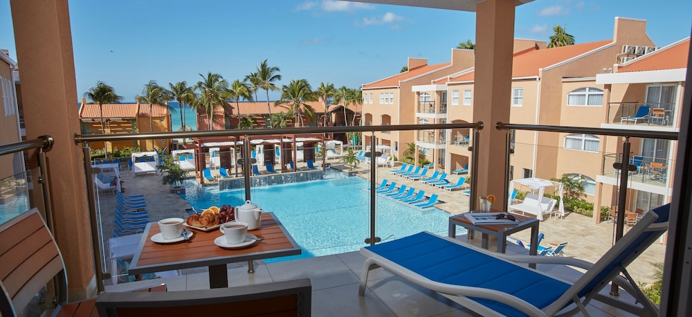 Divi Dutch Village Beach Resort — Swimming pool in Oranjestad, Aruba