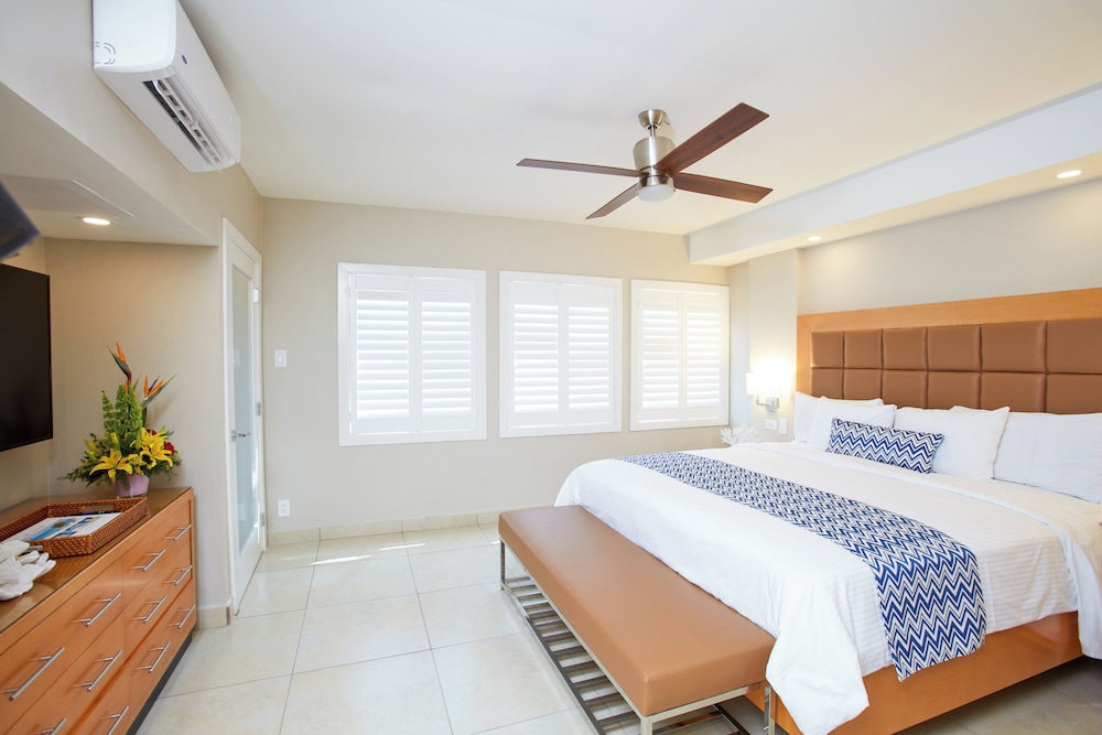 Divi Dutch Village Beach Resort — Hotel rooms in Oranjestad, Aruba