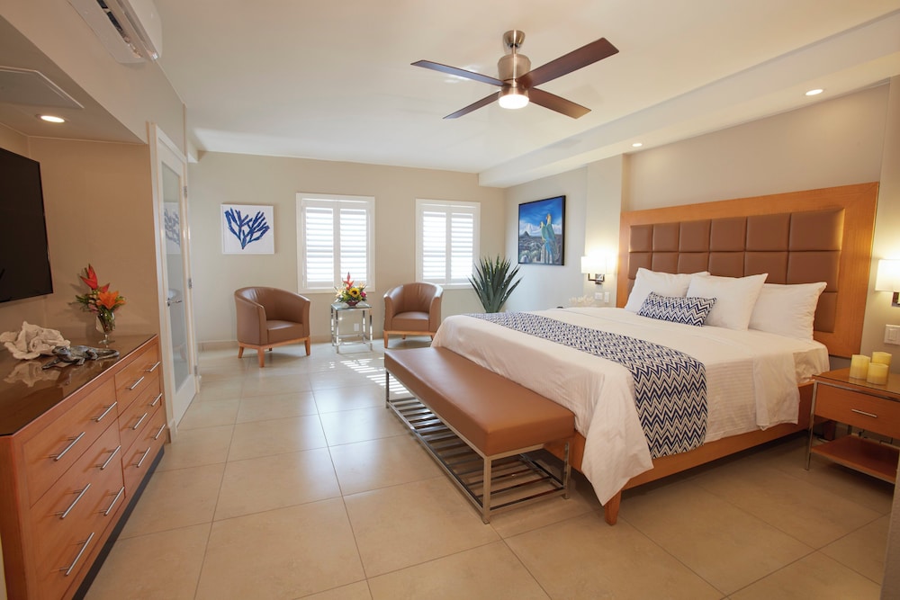 Divi Dutch Village Beach Resort — Hotel rooms in Oranjestad, Aruba