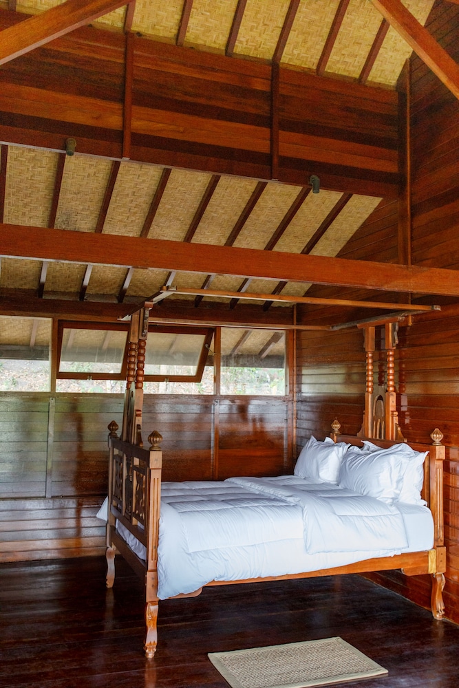 Green Fig Resort & Spa — Hotel rooms in Soufriere