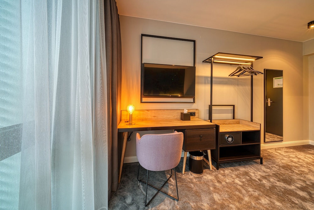Sunday Hotel Bonn — Hotel rooms in Bonn, North Rhine-Westphalia