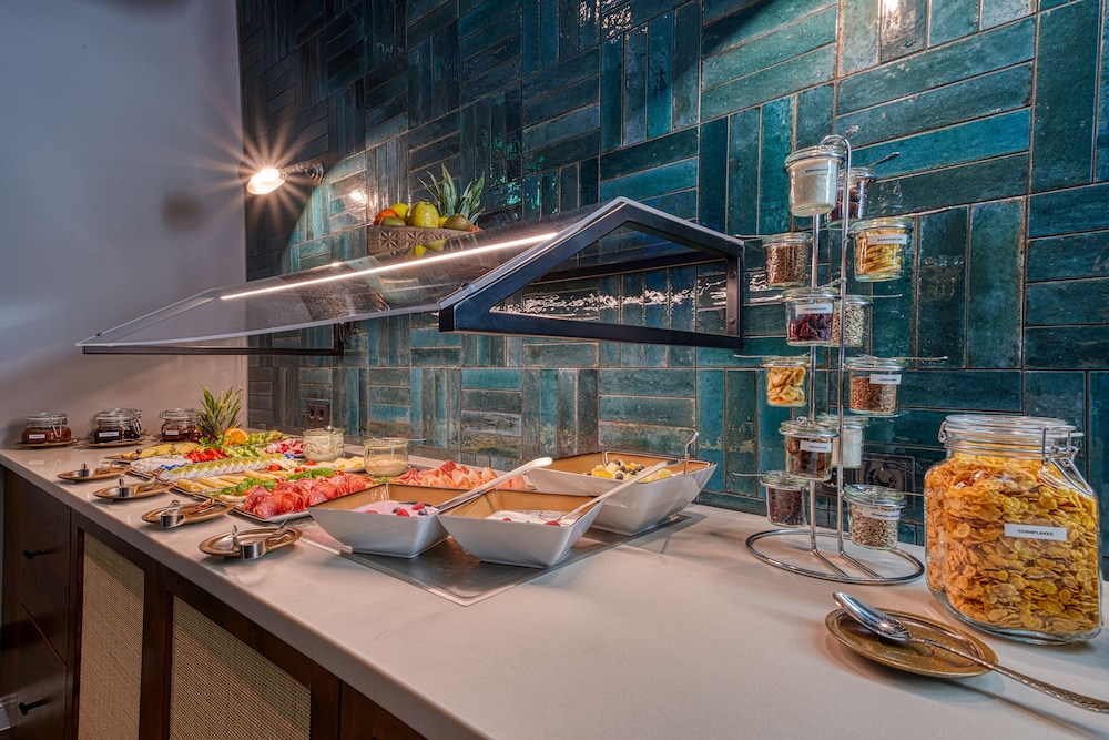 Sunday Hotel Bonn — Restaurant & bars in Bonn, North Rhine-Westphalia