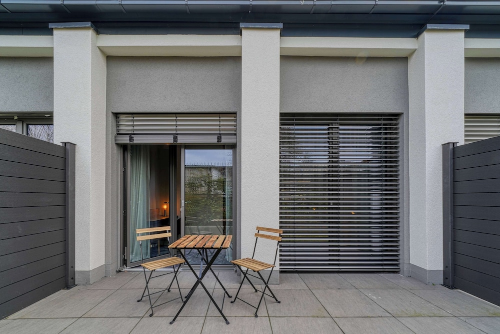 Sunday Hotel Bonn — Hotel building in Bonn, North Rhine-Westphalia