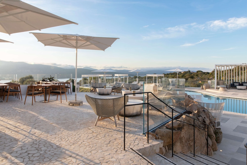 Sulia House Porto Rotondo, Curio Collection by Hilton - zdjęcie 5