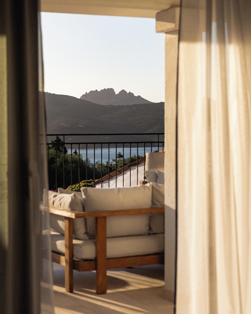 Sulia House Porto Rotondo, Curio Collection by Hilton — Hotel rooms in Olbia, Sardinia