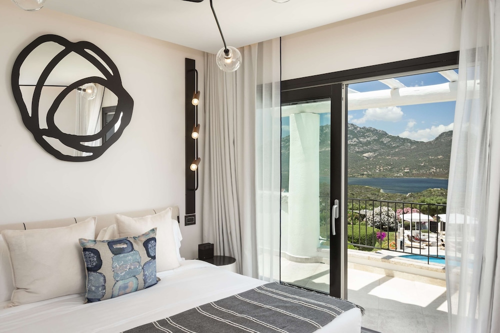 Sulia House Porto Rotondo, Curio Collection by Hilton — Hotel rooms in Olbia, Sardinia