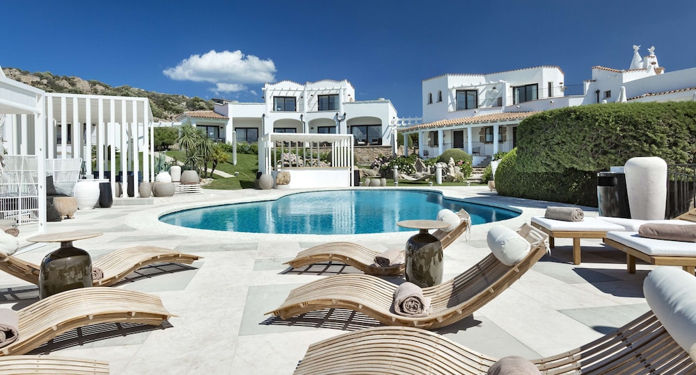 Sulia House Porto Rotondo, Curio Collection by Hilton — Main photo in Olbia, Sardinia
