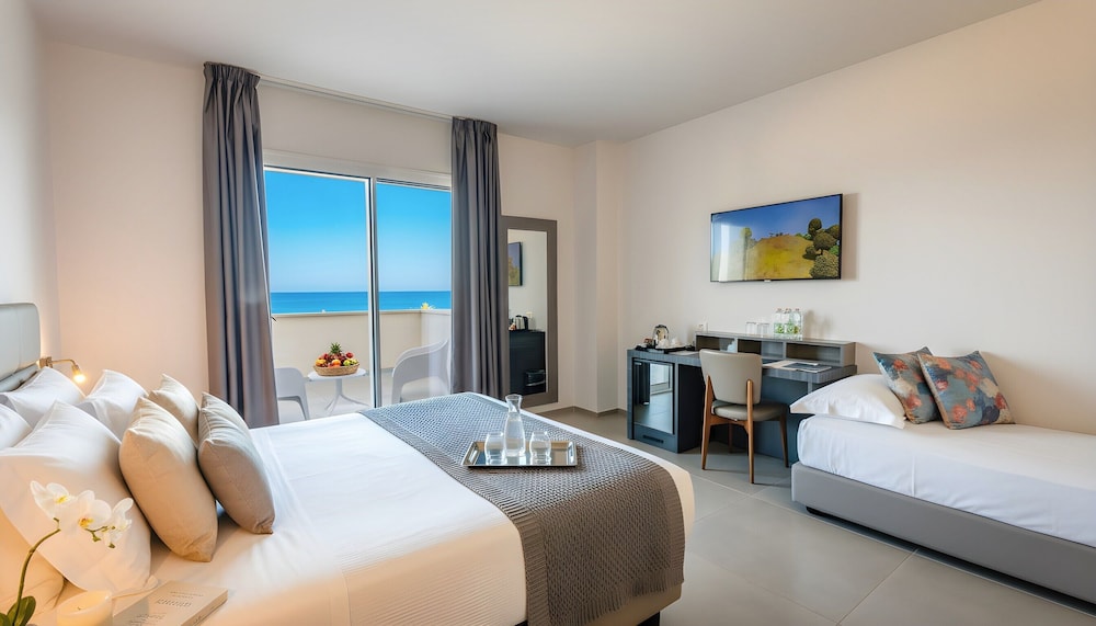 Resort La battigia Beach And Spa — Hotel rooms in Alcamo, Sicily