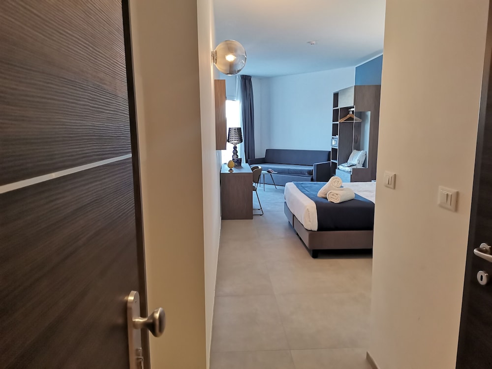 Resort La battigia Beach And Spa — Hotel rooms in Alcamo, Sicily