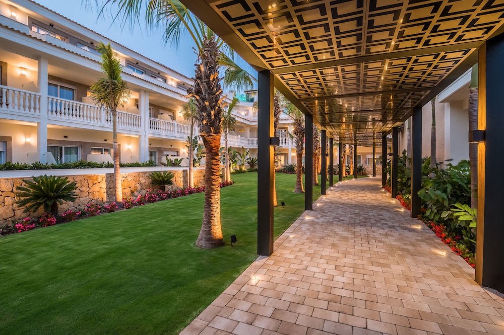 Barceló La Nucia Palms – Adults Recommended — Hotel building in La Nucia, Valencian Community