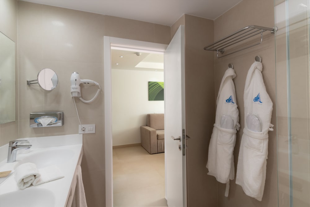 Marina Elite Hotel — Hotel rooms in Puerto Rico, Canary Islands