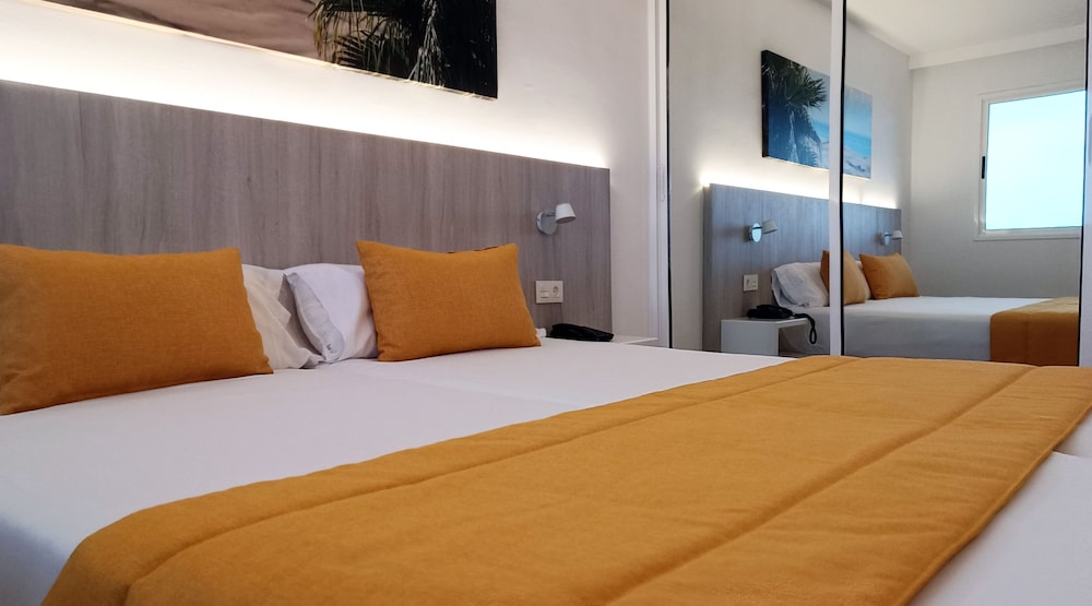 Marina Elite Hotel — Hotel rooms in Puerto Rico, Canary Islands