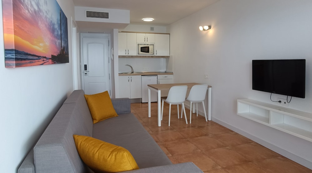 Marina Elite Hotel — Hotel rooms in Puerto Rico, Canary Islands