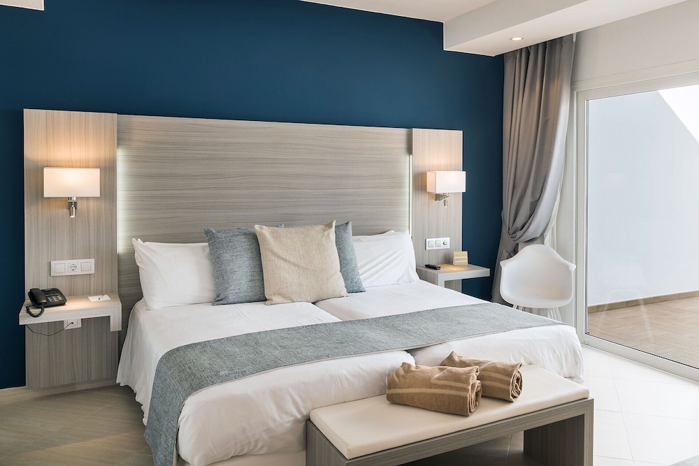 Royal Palm Resort & Spa - Adults Only — Hotel rooms in Esquinzo, Canary Islands