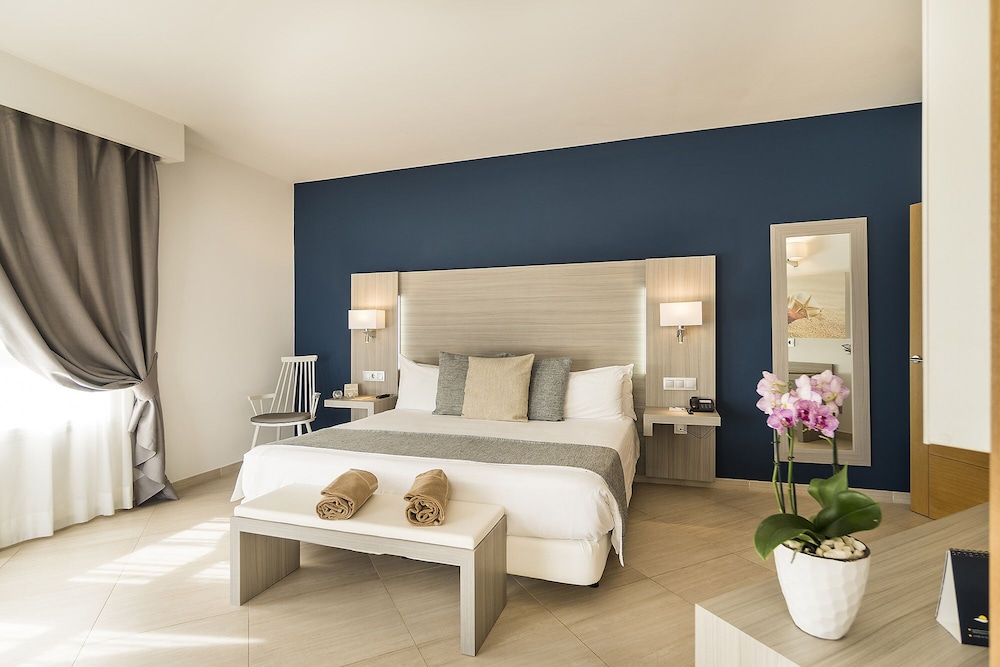 Royal Palm Resort & Spa - Adults Only — Hotel rooms in Esquinzo, Canary Islands