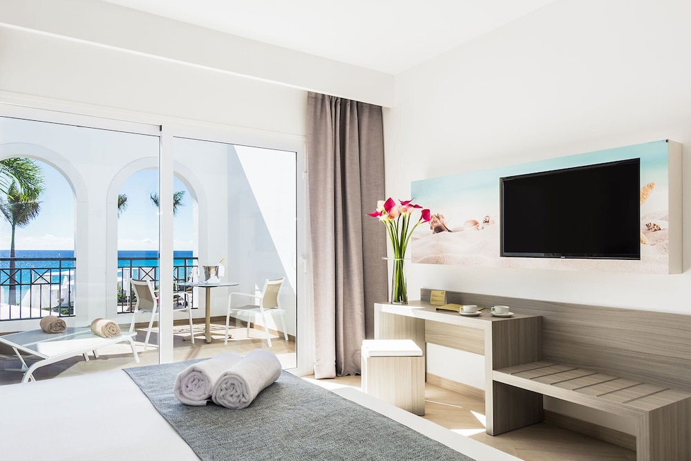 Royal Palm Resort & Spa - Adults Only — Hotel rooms in Esquinzo, Canary Islands