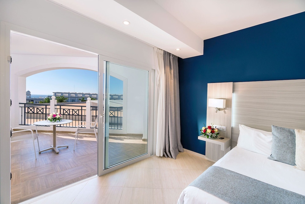 Royal Palm Resort & Spa - Adults Only — Hotel rooms in Esquinzo, Canary Islands
