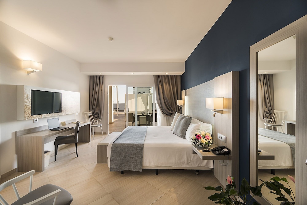 Royal Palm Resort & Spa - Adults Only — Hotel rooms in Esquinzo, Canary Islands