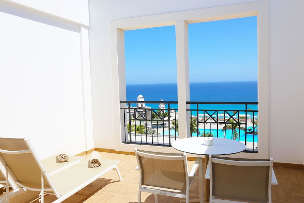 Royal Palm Resort & Spa - Adults Only — Hotel rooms in Esquinzo, Canary Islands