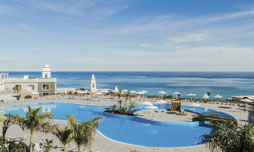 Royal Palm Resort & Spa - Adults Only — Swimming pool in Esquinzo, Canary Islands