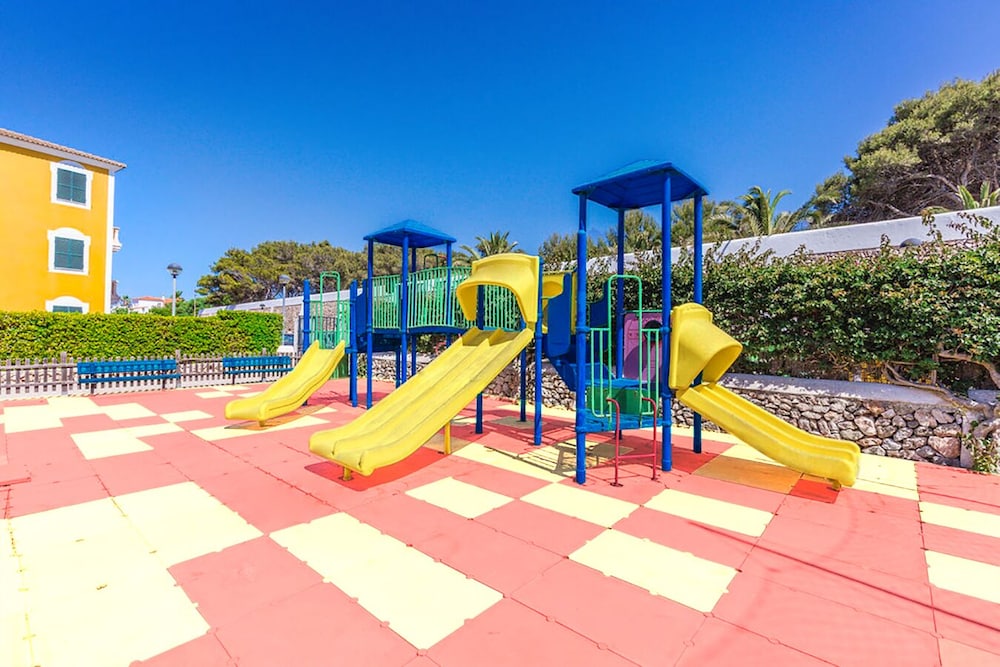 Vibra Blanc Palace Aparthotel — Attractions for children in Santandria, Balearic Islands