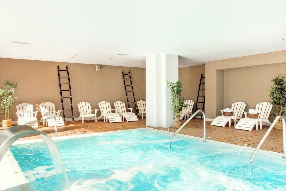 Sunprime Atlantic View Suite & Spa — Swimming pool in Playa del Ingles, Canary Islands