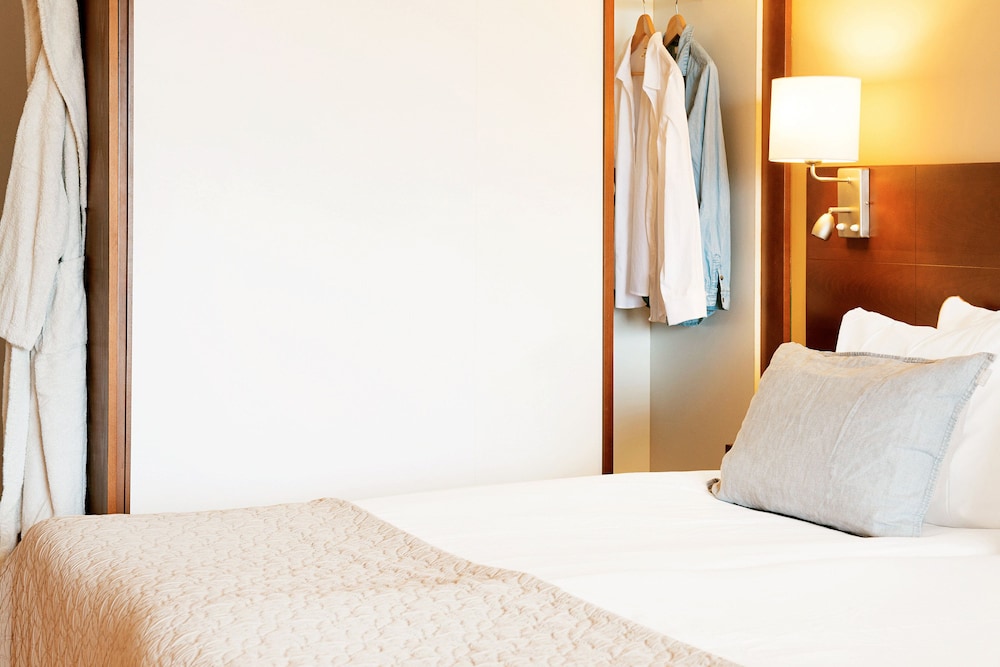 Sunprime Atlantic View Suite & Spa — Hotel rooms in Playa del Ingles, Canary Islands