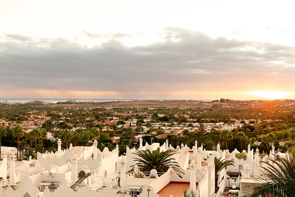 Sunprime Atlantic View Suite & Spa — Attractions in the area in Playa del Ingles, Canary Islands
