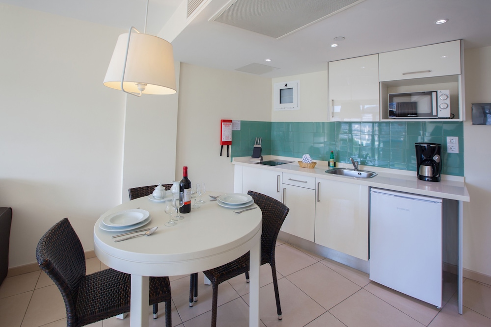 Grupotel Revoli — Hotel rooms in Puerto Rico, Canary Islands