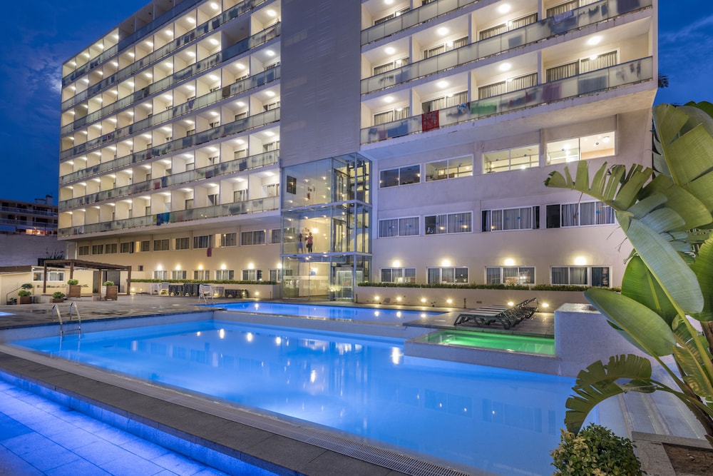 4R Salou Park Resort I — Hotel building in Salou, Catalonia