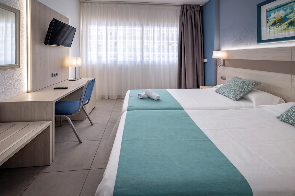 4R Salou Park Resort I — Hotel rooms in Salou, Catalonia