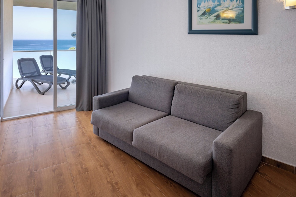 4R Salou Park Resort I — Hotel rooms in Salou, Catalonia