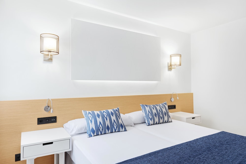Hotel THB Los Molinos - Adults Only — Hotel rooms in Ibiza Town, Balearic Islands