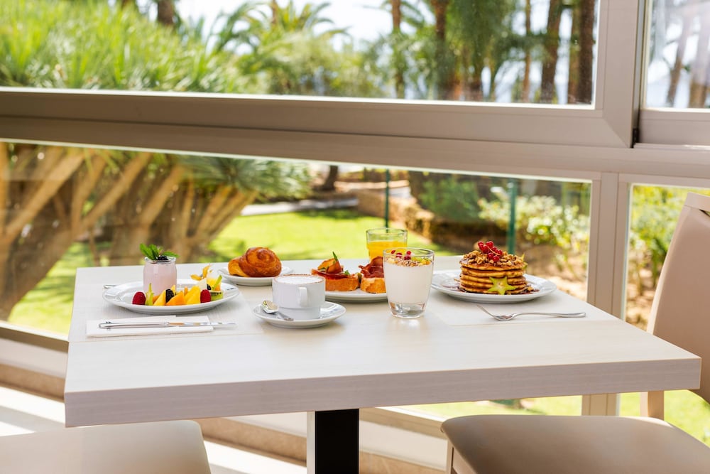 Hotel THB Los Molinos - Adults Only — Restaurant & bars in Ibiza Town, Balearic Islands