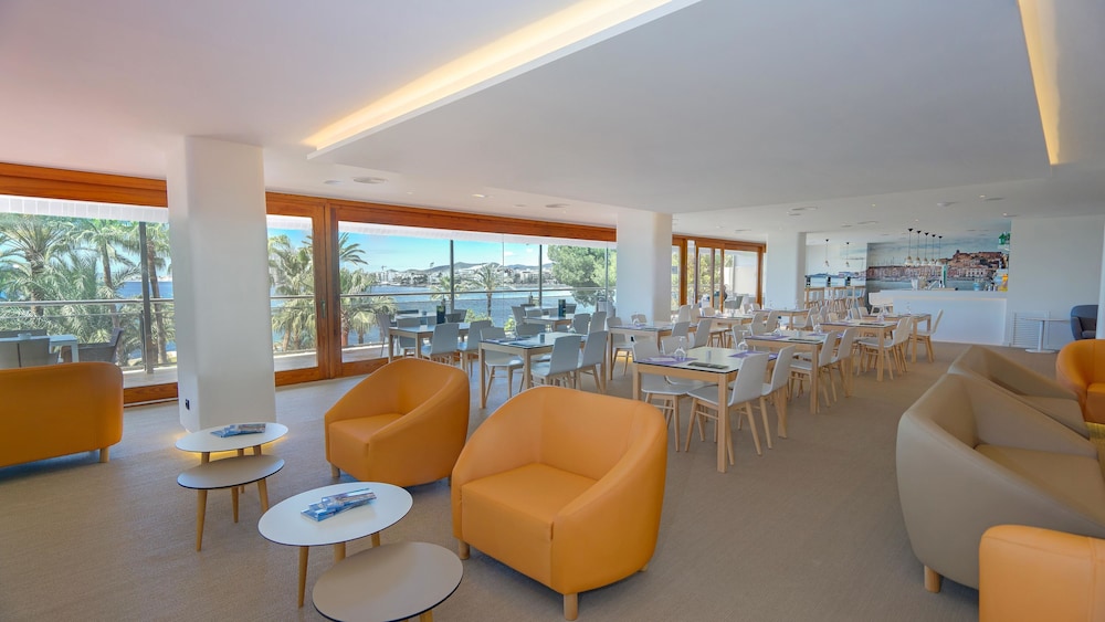 Hotel THB Los Molinos - Adults Only — Restaurant & bars in Ibiza Town, Balearic Islands