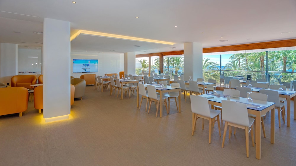 Hotel THB Los Molinos - Adults Only — Restaurant & bars in Ibiza Town, Balearic Islands