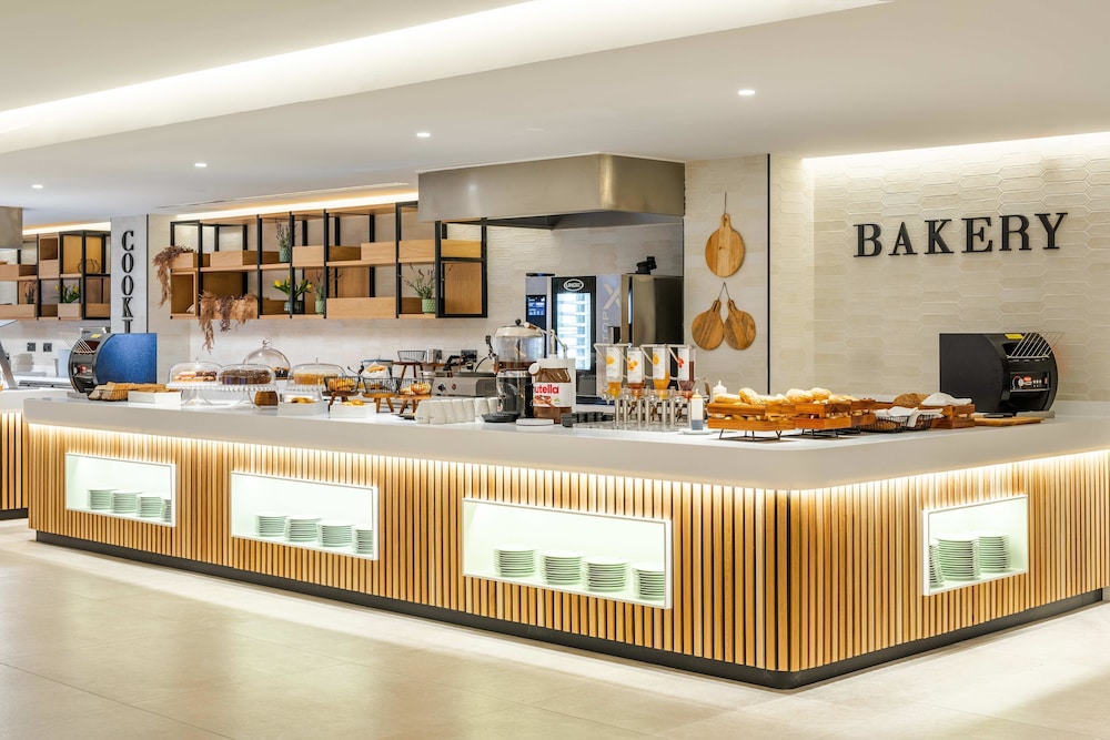 Hotel THB Los Molinos - Adults Only — Restaurant & bars in Ibiza Town, Balearic Islands