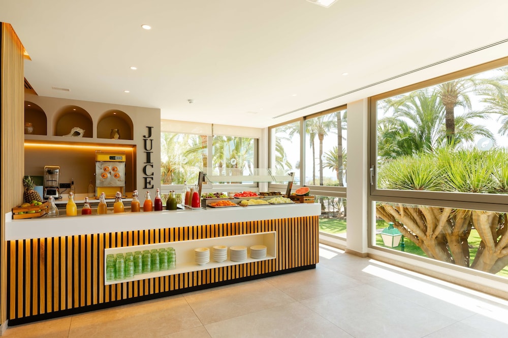 Hotel THB Los Molinos - Adults Only — Restaurant & bars in Ibiza Town, Balearic Islands